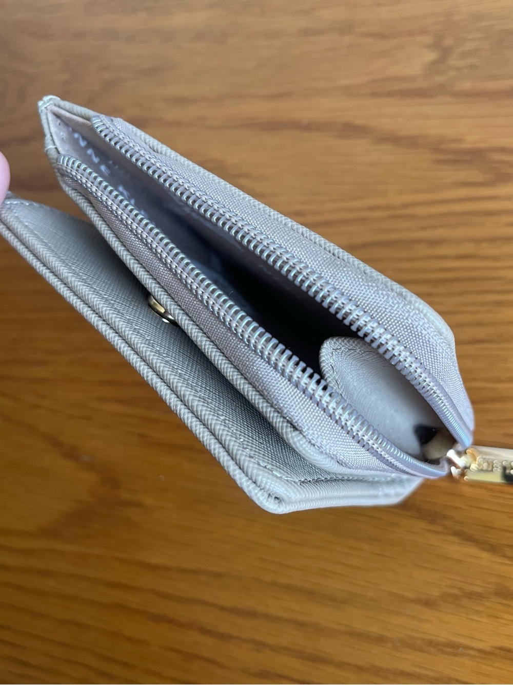 Anne Klein Small Wallet Light Taupe - Picture 12 of 16